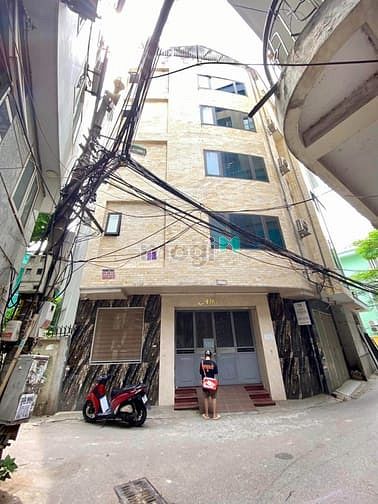 Bán nhà dòng tiền Nguyễn Thị Định, ô tô tránh, lo góc, 22 phòng, 131m2