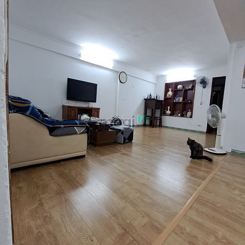 Bán căn hộ tập thể tầng 2 Vĩnh Hồ