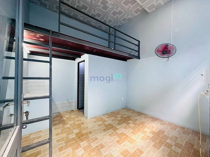 Phòng giá rẻ, máy lạnh, dưới trệt, khu Tên Lửa, gần Aeon Bình Tân