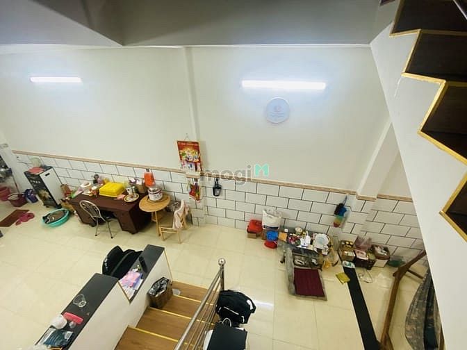 Nhà mặt tiền đường số 13 sát Aeon Mall, 53m2, 2 Tầng, Shr.