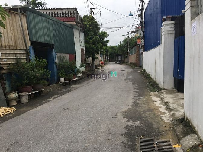 Bán 46.5m Đất Thạch Bàn 2 Mặt Thoáng Ngõ 3m Ô tô Nhỏ Vào Đất.