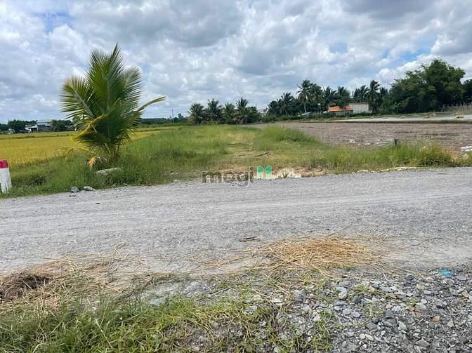 (CHÂN DÀI_MIÊN MAN )  Ngang 9 x 107 (200m2) thổ cư ✅Đường thông không