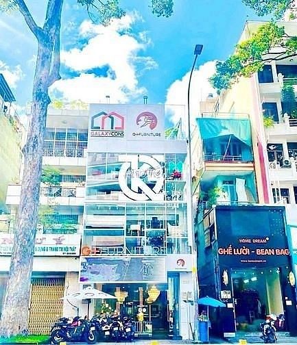 Thuê Góc 2MT Nguyễn Thị Minh Khai, Q3 (DT 8x35m, 4Tầng, TM) giá 30tr