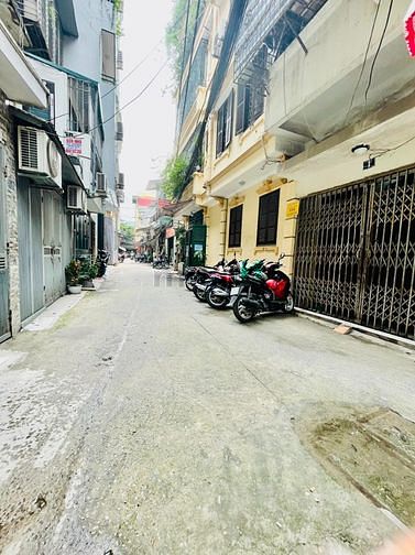 Bán Gấp! Nhà tập thể Kinh Doanh - Đặng Tiến Đôn - 100m2 - Giá cực tốt!