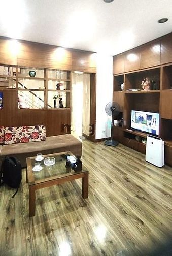 Bán nhà mặt phố Đội Cấn trung tâm Ba ĐÌnh 74m 4T MT4,7m giá 30,9 tỷ.
