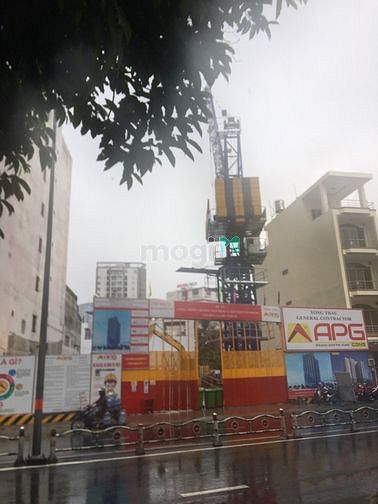 Cho thuê tòa nhà MT Phan Đăng Lưu quận Phú Nhuận (25x40m) 4 hầm 18tầng