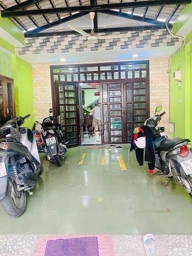 Cc chưa qua kd mặt tiền đường xe tải 3 tầng btct đông hưng thuận 6,