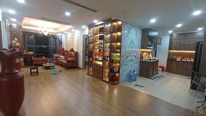 Bán căn hộ The park home - số 1 Thành Thái Q Cầu Giấy 4pn giá hơn 8tỷ