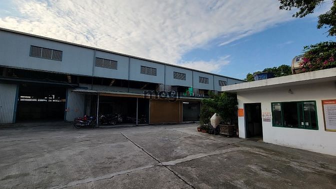 Cho thuê kho KCN Ngọc Hồi, Thanh Trì, HN. DT 3000m, cao 7m, nền Epoxy,