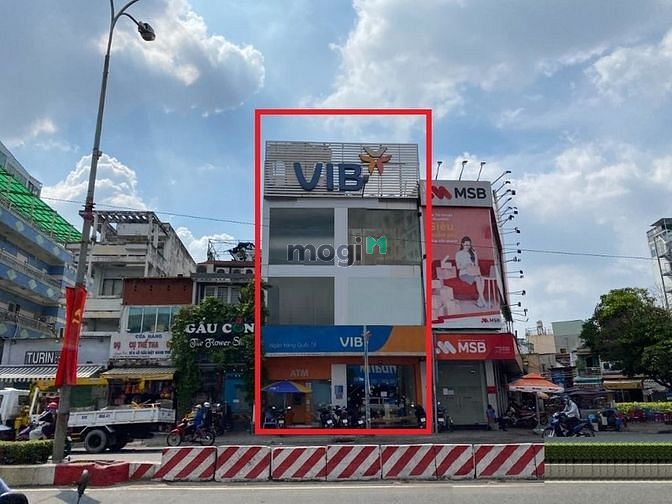 Cho thuê nhà MT 457-457B Lê Đại Hành, Quận 11. DT: 8x17m, 4 tầng