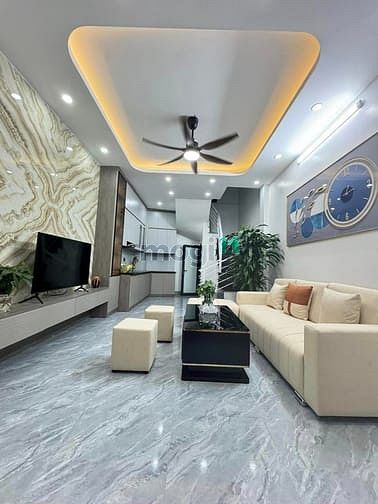 Quan Nhân Nhà Đẹp Ở Ngay 30m/5 tầng chỉ 5.7 tỷ.