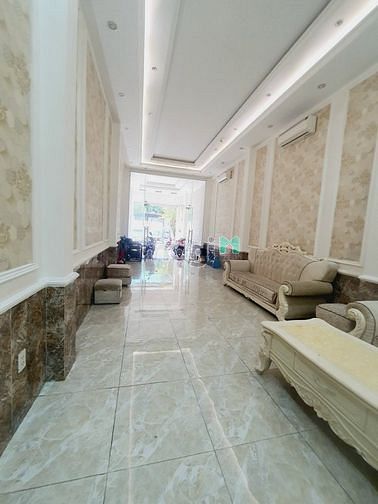 Cho thuê Mặt tiền Hoàng Văn Thụ, Phường 4, Quận Tân Bình.