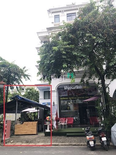 Cho thuê góc sân vườn đường lớn Lê Văn Thiêm,50m2 tiện kinh doanh.