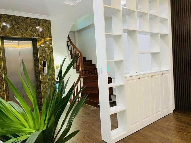 Hiếm , Bán Gấp Nhà Ngọc Thuỵ - Long Biên 7 Tầng Thang Máy ,Đường Rộng