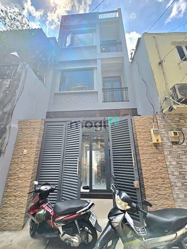 Bán nhà 2 MT HXH Nguyễn Hồng Đào-P14-TB.DT 4.5x17. Đúc 2 Lầu,ST+TUM