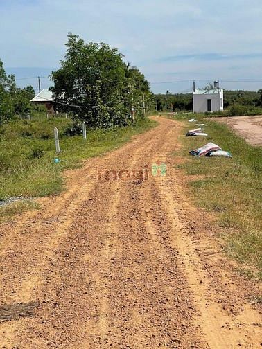 Chủ ngộp thở oxi bán gấp lô đất ngay Trí Bình Châu Thành TN giá:270tr