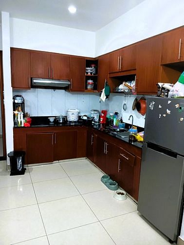 Bán căn hộ 76m2 2pn tầng thấp chung cư Lan Phương