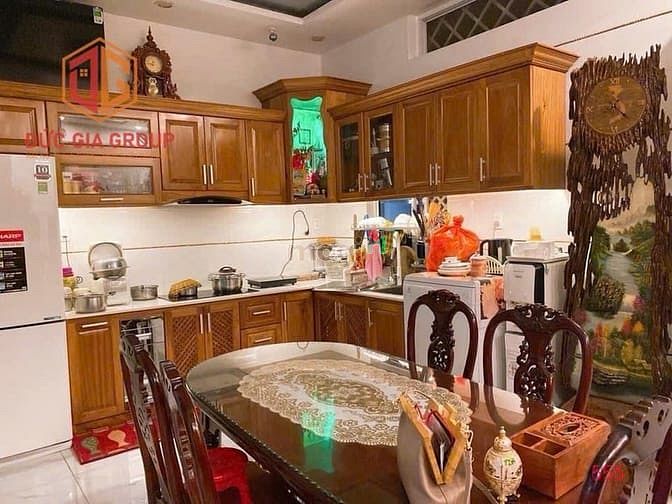 Nhà khu A42 dân trí cao xây kiêng cố biệt thự 140m2 giá 8,5 tỷ 5PN 3L