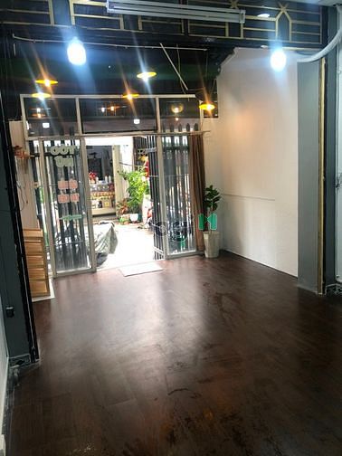 Mặt bằng chợ Hoa Hồ Thị Kỷ 32m2 kinh doanh tự do 5,9tr/th