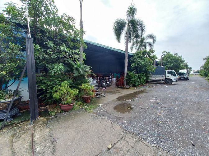 Chuyển nhượng gấp 11000m2 đất mặt tiền phạm thị giây hóc môn chỉ 180