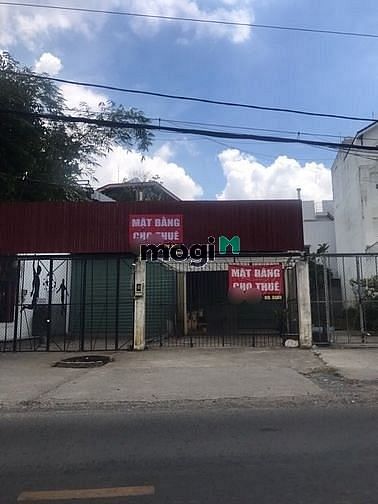 Cho thuê Mặt Bằng  5.5x28m. sân rộng 7m. mặt tiền Nguyễn Duy Trinh. Q2