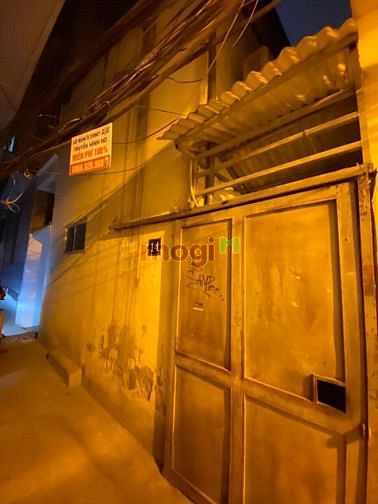 Nhà C4, quận Ba Đình, 10m ra ô tô tránh, 62m MT5.4, giá 6.65 tỷ