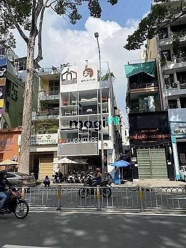 Góc 2MT Nguyễn Thị Minh Khai - Ngang 8m - 4 Tầng _ Giá chỉ 50tr