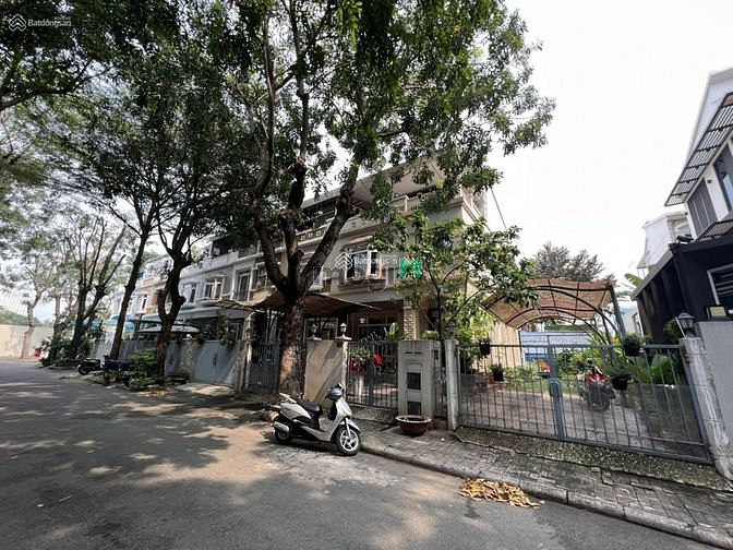 Bán biệt thự liên kế sân vườn Mỹ Giang PMH Q7, 49 ty