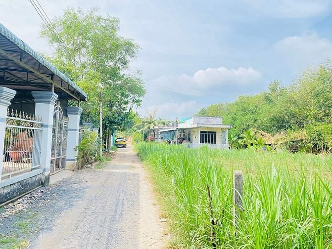 7 lô Suối Đá view dân đông. trí lục sẵn 7lô..giá bán lẻ 275tr 1lô..♥♥♥