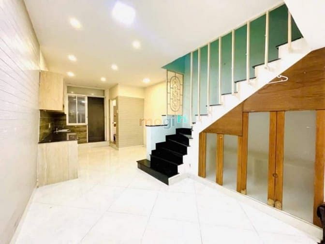 50m2, Chỉ 5,5 tỷ! Bán Nhà Nguyễn Cửu Vân 50m2, 2 Tầng, P17, Chỉ 5,5 Tỷ