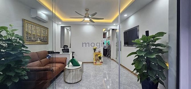 Bán gấp nhà Mặt tiền Tam Đảo Q10 58m 2 tầng 4.2x13.8 nhỉnh tỷ cực rẻ.