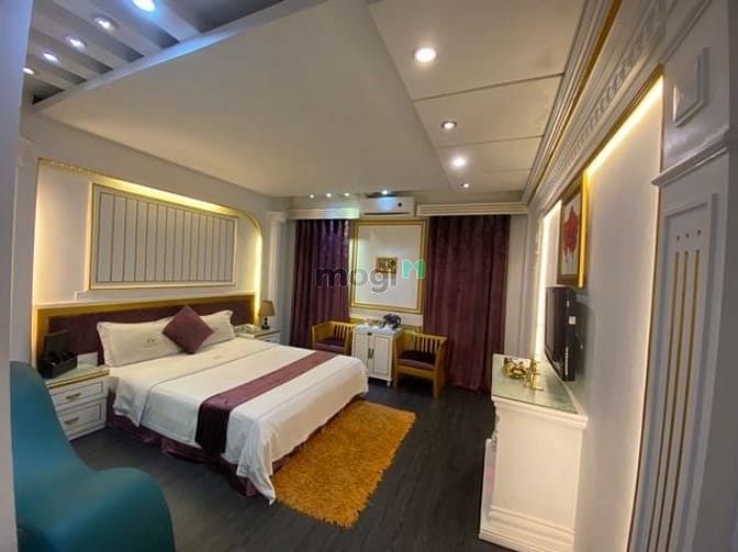 Bán gấp khách sạn 10 tầng phố Trần Khát Chân 400m2 mt 13m DT 1TY/THANG