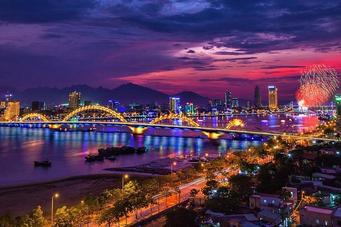 *Bán cặp Đất 250m2 đường (15m) Lý Thái Tông -Gần biển Nguyễn Tất Thành