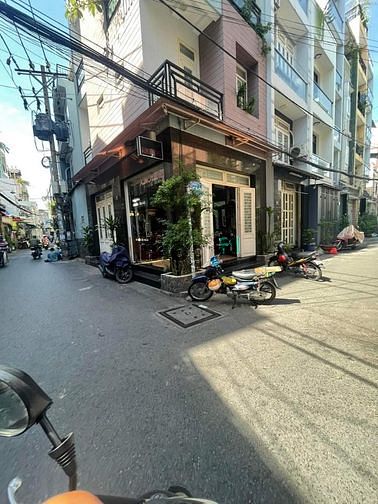 Sát Mặt tiền Nguyễn Sỹ Sách,  67M2 x 3 Tầng, Nhỉnh 5 tỷ