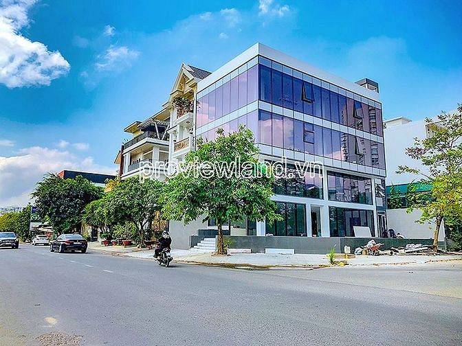 Cho thuê toà nhà văn phòng MT Cao Đức Lân, Q2, 450m2, 1 hầm + 3 lầu