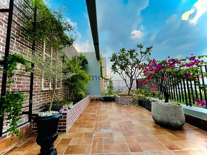 Bán Penhouse rộng 242 m2 Phú Mỹ Hưng Quận 7