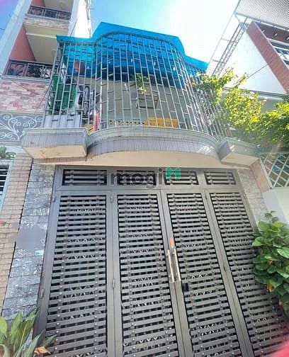 Hẻm xe hơi 2 tầng Nguyễn Văn Khối Quận 12