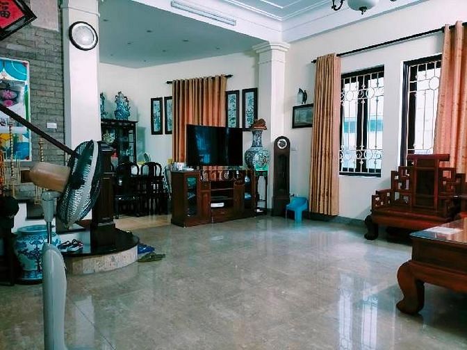 Chính chủ bán Biệt Thự phố Giảng Võ, 3 Mặt thoáng, Ô Tô, giá 20 tỷ