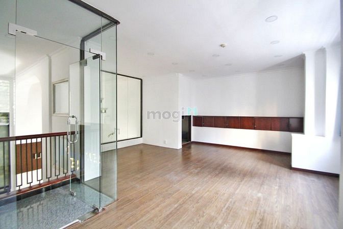 Văn phòng cho thuê 40m2 đường Phan Đình Giót ngay Sân Bay