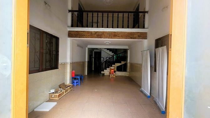 Cho thuê mặt bằng 180m2 1pn mặt tiền đường 11 Linh Xuân