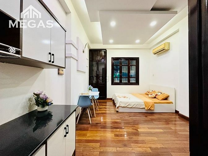 Cho thuê Penhouse 1PN cửa sổ thoáng mát Đ.Nguyễn Cửu Vân, Q.Bình Thanh