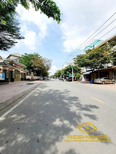Cho thuê nhà 1 trệt 2 lầu đường N4 khu dân cư Bửu Long, Biên Hòa