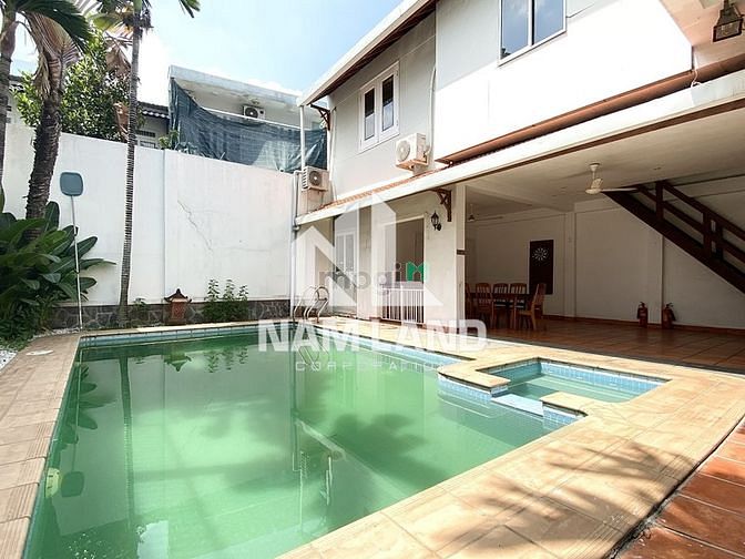 ?Villa Hồ Bơi Sân Vườn 390m2 Tại TỐNG HỮU ĐỊNH_Thảo Điền_Quận 2 HCM