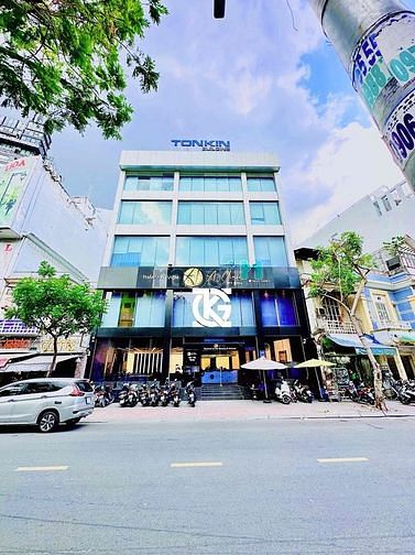 Cho Thuê Tòa Nhà Mặt Tiền Đường YERSIN, Quận 1,(16x20m), Gía 240tr/th.