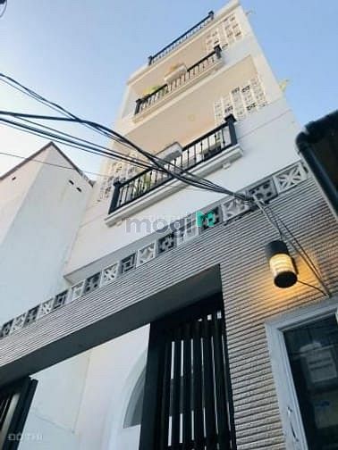 Bán nhà 3 tầng đẹp - trung tâm P. Thảo Điền, Thủ Đức. Giá chỉ: 12 tỷ