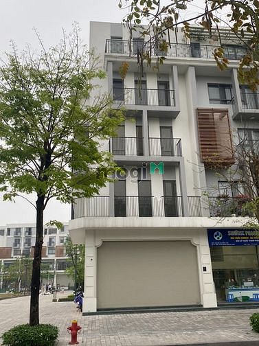 Cho thuê nhà phân lô Lê Văn Lương, Lô góc. dt 90m x4t , 39tr/th