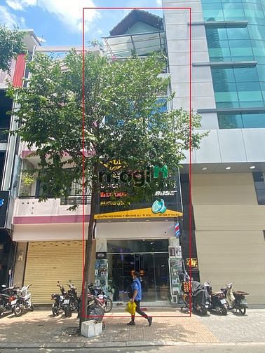 Bán nhà MT 32 Huỳnh Thúc Kháng, P. Bến Nghé, Quận 1 - 1T 3L ST