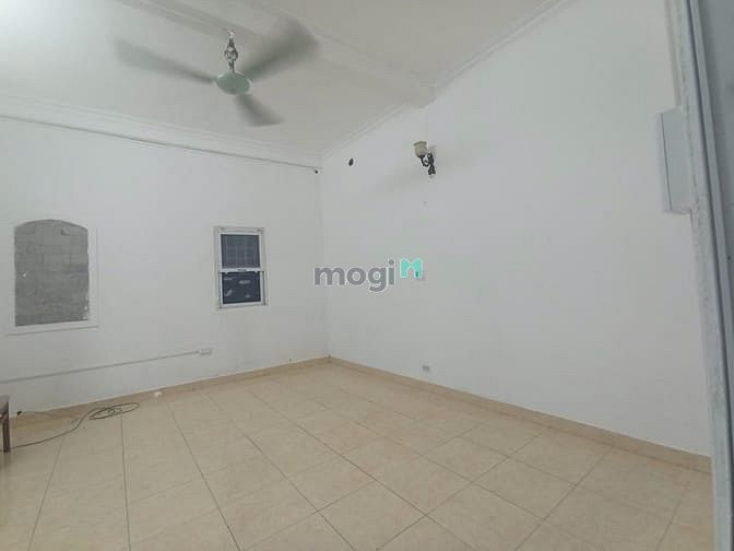 Thiện chí bán nhà Hoàng Mai, giá 10.6 tỷ, gần 52m2x3T, ngõ thoáng