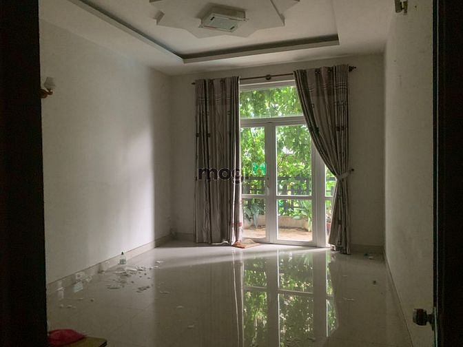 Cho thuê nguyên căn Villa Thảo Điền, Q2, 10x20m, 4T,  giá thuê 75tr