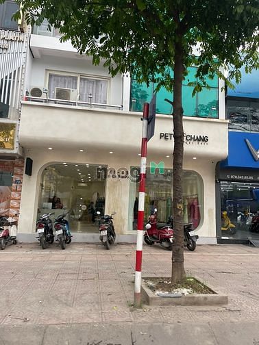 Cho thuê nhà mặt phố Chùa Láng - Diện tích 160m2 - Giá chào thuê 50tr